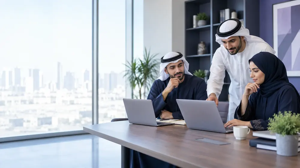 صورة توضيحية لاجتماع فريق مبيعات